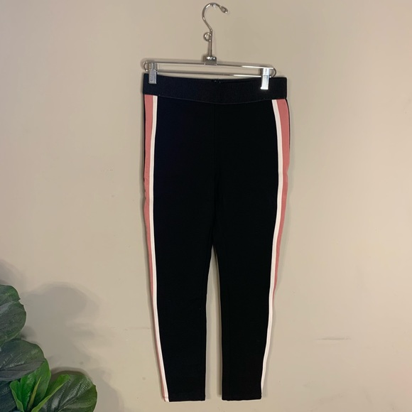 Zara Leggings with Pink Stripe - Picture 7 of 7